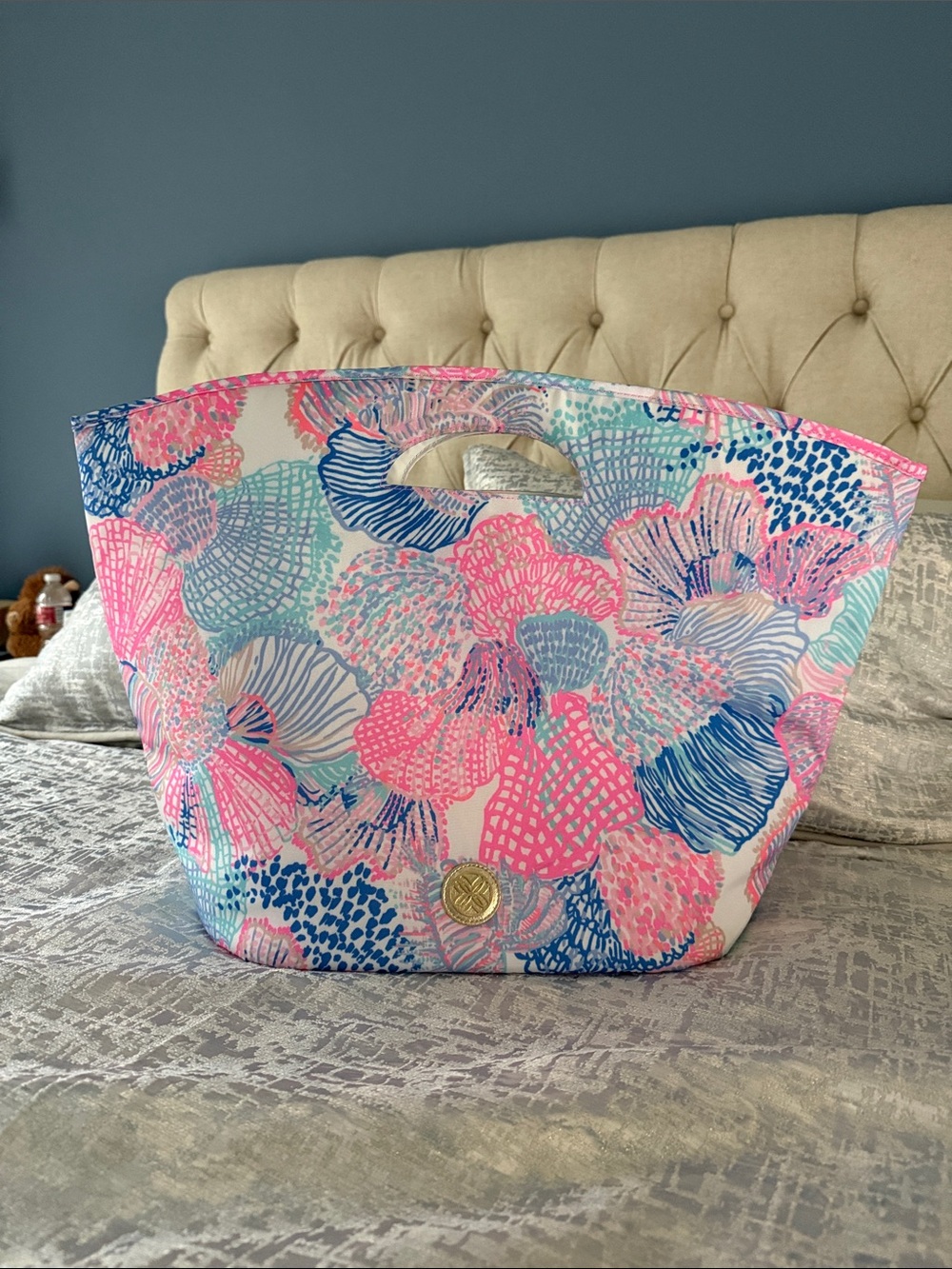 Lilly Pulitzer Cooler Tote in Roar of the Seas